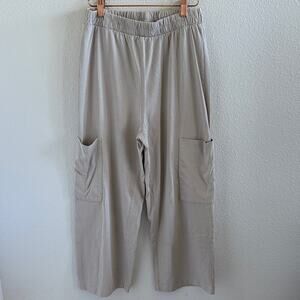 Zara Beige Cargo Pants Wide Leg Crop Neutral Medium
